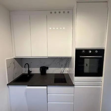 Cichy Na Parterze Apartment