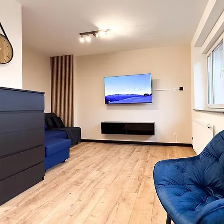 Cichy Na Parterze شقة *